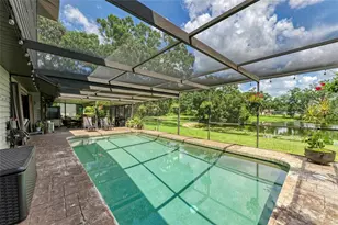 6114 95th Street Circle E, Bradenton, FL 34202 - Photo 2