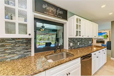 6114 95th Street Circle E, Bradenton, FL 34202 - Photo 8