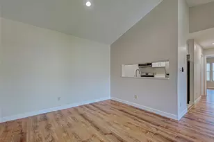 4008 Crockers Lake Blvd, Sarasota, FL 34238 - Photo 4