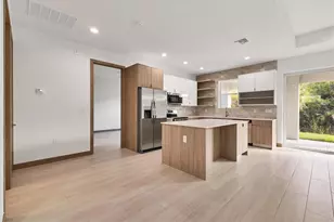 299 Australian Dr, Rotonda West, FL 33947 - Photo 10