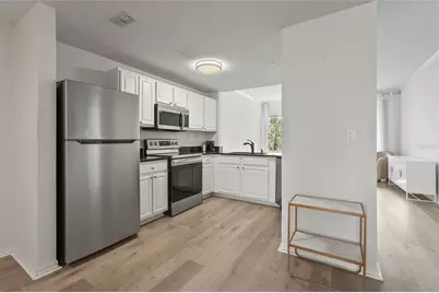 5551 Bentgrass Drive #11-117, Sarasota, FL 34235 - Photo 4