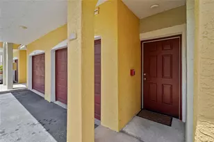 5551 Bentgrass Dr, Sarasota, FL 34235 - Photo 14