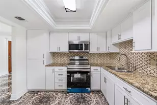 107 Valley Cir, Brandon, FL 33510 - Photo 22