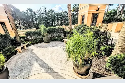750 N Tamiami Trail #1402, Sarasota, FL 34236 - Photo 26