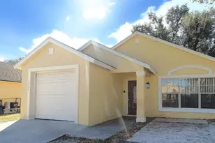 1604 27th Ave E, Bradenton, FL 34208 - Photo 1