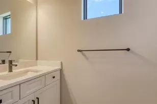 2142 Bamboo Palm Cv, Bradenton, FL 34212 - Photo 12