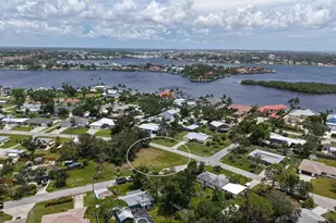 513 Pine Rd, Nokomis, FL 34275 - Photo 6