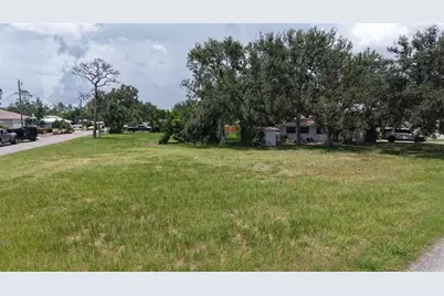 513 Pine Road, Nokomis, FL 34275 - Photo 2