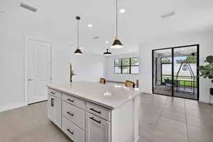 12307 Wigeon Dr, Bradenton, FL 34212 - Photo 10