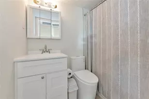 6006 Midnight Pass Rd, Sarasota, FL 34242 - Photo 20