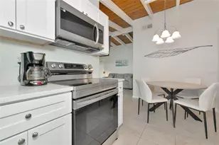 6006 Midnight Pass Rd, Sarasota, FL 34242 - Photo 14