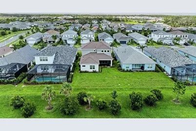 2802 Butterfly Jasmine Trail, Sarasota, FL 34240 - Photo 52