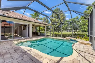 6308 Cormorant Ct, Bradenton, FL 34203 - Photo 2
