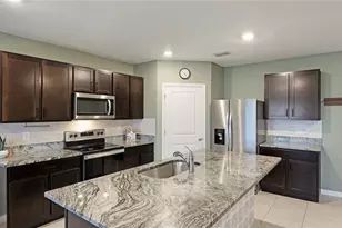 2118 Grand Flora Trl, Bradenton, FL 34208 - Photo 22