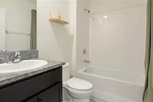 2118 Grand Flora Trl, Bradenton, FL 34208 - Photo 30