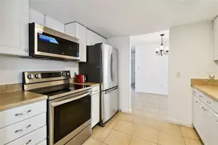 3205 33rd St Ct W, Bradenton, FL 34205 - Photo 14