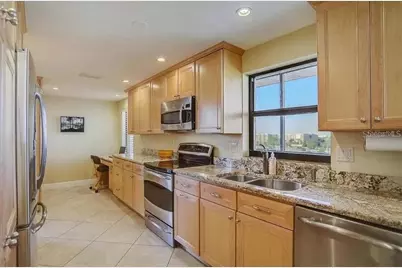 5911 Midnight Pass Road #601, Sarasota, FL 34242 - Photo 10