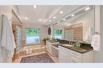 7729 Red Cedar Lane, Sarasota, FL 34241 - Photo 42