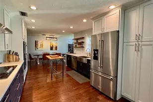 2207 51st St W, Bradenton, FL 34209 - Photo 12