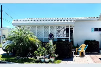 132 S Park Drive #132, Venice, FL 34285 - Photo 4