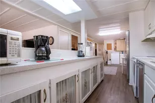 420 49th St E, Palmetto, FL 34221 - Photo 28