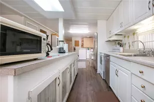 420 49th St E, Palmetto, FL 34221 - Photo 30