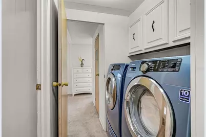 2243 Palazza Drive, Sarasota, FL 34238 - Photo 10