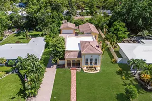 455 Acacia Dr, Sarasota, FL 34234 - Photo 52