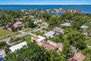 455 Acacia Dr, Sarasota, FL 34234 - Photo 60
