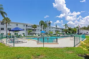 5912 Palm Ln, Bradenton, FL 34207 - Photo 2