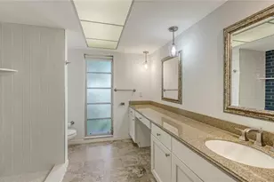 642 S Owl Dr, Sarasota, FL 34236 - Photo 26