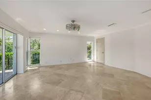 642 S Owl Dr, Sarasota, FL 34236 - Photo 16