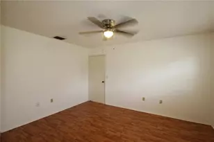 390 301 Blvd W, Bradenton, FL 34205 - Photo 14