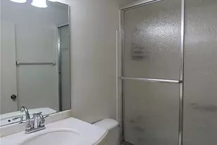 390 301 Blvd W, Bradenton, FL 34205 - Photo 12