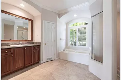 7211 Treymore Court, Sarasota, FL 34243 - Photo 32
