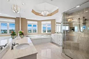 2050 Benjamin Franklin Dr, Sarasota, FL 34236 - Photo 20