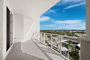 2050 Benjamin Franklin Dr, Sarasota, FL 34236 - Photo 32