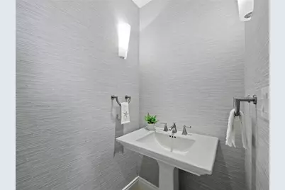 2050 Benjamin Franklin Drive #601-A, Sarasota, FL 34236 - Photo 24