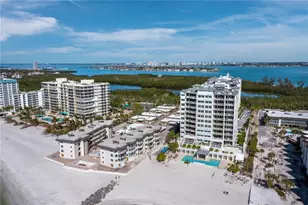 2050 Benjamin Franklin Dr, Sarasota, FL 34236 - Photo 38