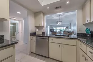 5204 Wedgewood Ln, Sarasota, FL 34235 - Photo 30