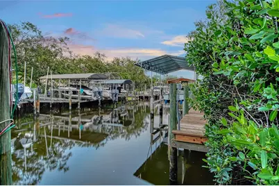 7154 Hawks Harbor Circle, Bradenton, FL 34207 - Photo 6