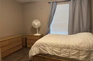 10464 White Lake Ct, Tampa, FL 33626 - Photo 6