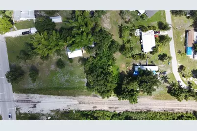 1605 Griffith Avenue, Punta Gorda, FL 33982 - Photo 2