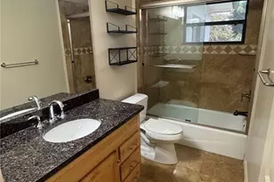 3013 Jennings Dr, Sarasota, FL 34239 - Photo 8