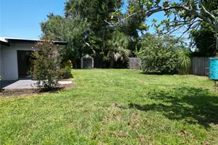 3013 Jennings Dr, Sarasota, FL 34239 - Photo 14