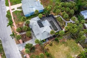 153 N Adams Dr, Sarasota, FL 34236 - Photo 16