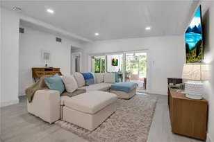 6979 Longboat Dr S, Longboat Key, FL 34228 - Photo 12