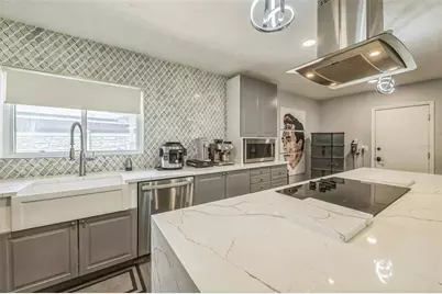 5108 Medalist Road, Sarasota, FL 34243 - Photo 6