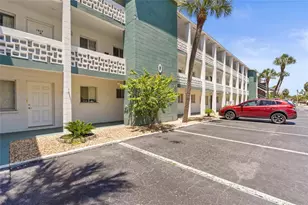 1837 Flamingo Blvd, Bradenton, FL 34207 - Photo 1