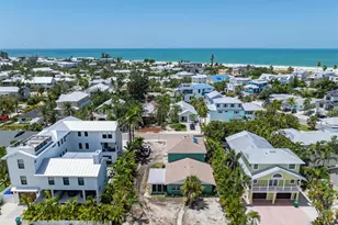 709 Gladiolus St, Anna Maria, FL 34216 - Photo 2